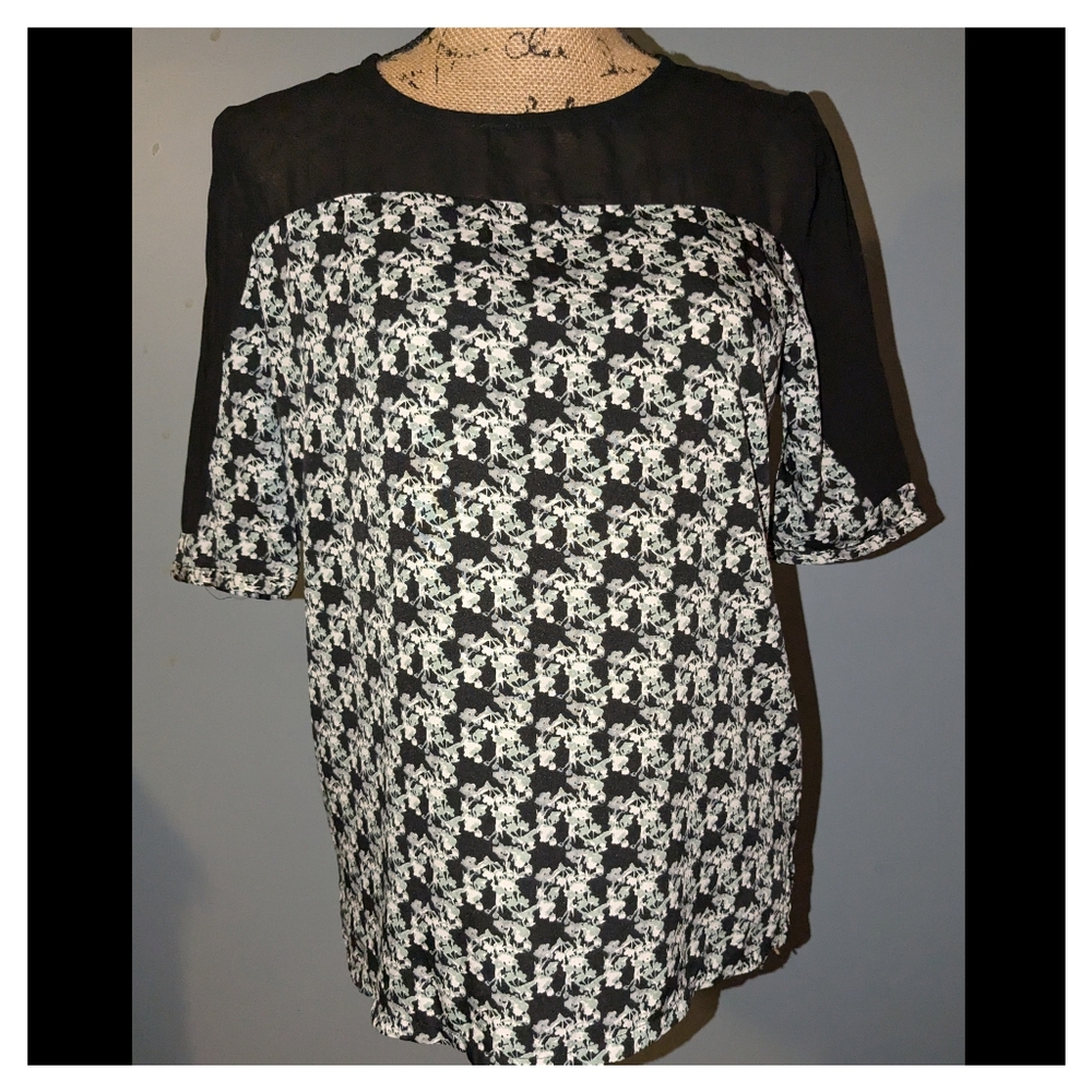 Arrow New York small blouse